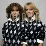 Maywood (Date Unknown) at studio in Amsterdam.

[keywords]Posed, Half Length, Eyecontact, Smiling[/keywords]